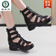 Specht 2025 Sommer Neue Lederferse Sandalen für Frauen High Heels wasserdichte Plattform Schwamm Kuchen Fisch Mund Schuhe High Top Römische Sandalen für Frauen schwarz 35