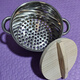 Donau -Traum Frosch Fisch kalte Garnelen Sophora Pollen Colander Löffel Spot undicht Eimer Edelstahl Handelsgeleen -Werkzeug Haushalt Haushalt 12023 Durchmesser 20 Höhe 12 undichte Eimer mit Regal Zange Holz