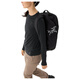 始祖鸟（ARC'TERYX）Carrier40L时尚耐用尼龙旅行包双肩包常规男女同款情侣款黑色 黑色