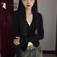 Veste tricotée de pull noir de pic (Tucano) pour les femmes au printemps et automne 2025 Nouveau cardigan à fermeture éclair double mince slim.