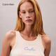 Calvin Kleinjeans25 Bordado de moda femenina a principios de otoño Ck Camiseta de manchas de punto de mando de microfit Ck
