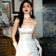 Cher Love Love blanc <su cocoon> Strapbre de mariée en satin français Robe de mariée principale Blanc Simple de fiançailles de mariée Simple Cocoon 丨 S _165