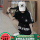 Adidas Clover Casual Sticker Sport Set Short Sleeve Shorts Set T-Shirt Männer und Frauen Sommerrunde Hals Lose zweiteiliger Set [zweiteiliger Set] White 9889 Kurzer Set 2xL 120-140jin [Jin gleich 0,5 kg]