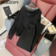 Magiopy International Luxury High-end Brand Spring 2025 Новая европейская станция Черная повседневная спортивная набор женских модных возрастов, снижающий черные двухсекционные наборы (100Jin [Jin равняется 0,5 кг])