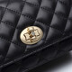 Golden Fox (Foxer) 2025 Nouveau sac de chaîne de diamant en cuir de luxe léger pour femmes pour femmes crossbody petit sac carré cadeau d'anniversaire pour petite amie noire