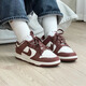 Nike (Nike) / Dunk Low Women's Low Top Anti-Slip Anti-Wear Comunicy Casual Sports Men and Women's Mis Model Shoes DD1503-124 DD1503-124 / marrón y blanco 39