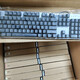 罗技二手K845机械键盘有线电竞游戏办公USB接口电脑专用 白绿拼色 全新键帽 茶轴九成新键盘 轻微有使用痕迹 否 104键