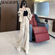 Magiopy International Luxury Brand haut de gamme marque Station européenne Station décontractée Sports décontractés Ensemble de veste d'abricot à la mode en 2025 à la mode 2025 Abricot Two-Piece Set S (100jin [Jin est égal à 0,5 kg]))