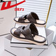 HUILI Sandals Men's Summer à l'extérieur porte des conducteurs pour conduire des sandales de plage décontractées antidérapantes d'été respirantes et résistantes à l'usure 3880-1 (marron) Taille 43 (la taille est petite et recommandée pour prendre une taille plus grande)