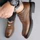 Zapatos para hombres de Donglai Fat Donglai 2025 Spring Nuevo cuero genuino zapatos de cuero casual transpirable espesas con la planta de dedo grande de los pies grandes zapatos de trabajo de hombres británicos 9908 Negro Four Seasons 40