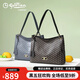 Goldlion leichte Luxus Retro Frauenbeutel Bucket Bag 2025 Neue Kapazitäts -Umhängetasche Mode Pendler -Achselhöhlen -Tasche Trendy Schwarz