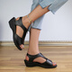 Hot-Air 2025 Neue Sommerfisch-Mundschuhe Sandalen für Frauen, Mutter Sandalen weiche Sohle komfortable und ältere Frauenschuhe Frauen Sandalen High-End-Atmosphäre Black 35 35