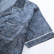 
Aifei Jieli ice silk pajamas men's summer thin short-sleeved three-piece set home clothes imitation silk loose large size 2025 summer men's k-B681# short-sleeved three-piece set L size (recommended 100-120Jin [Jin equals 0.5 kg])