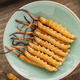 Cordyceps sinensis productos secos auténticos cordyceps sinensis caja de regalo Cordyceps sinensis wang xiong fengdao nutriente y salud Cordyceps sinensis tres gramos 50 raíces [caja]