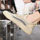 Belle Herrenschuhe für Sommer atmungsaktiv 2025 Neue fliegende dünne Netzschuhe für Herren-Mesh Casual Sports Anti-Odor-Arbeit Trendy Schuhe 9892 Beige 39