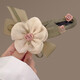 Temperamento Flores Clip de una línea Femenina nueva Central de cabello de alta gama Head Back Head Super Fairy Duckbill Tossress Beige Flower Duckbill Clip [1]