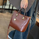 Sac de luxe de tout le sac de luxe en cuir authentique pour chaton de la mode pour femmes sac à main rétro sac à main à une épaule sac à bobe à corps à une épaule.