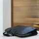 Second-hand 95 new Prada cross grain cowhide computer bag business men's portable briefcase luxury luggage 95 new black computer briefcase size 39*28*6