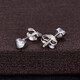 Laofu gold simple love earrings platinum heart-shaped earrings about 1.04g