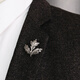 This gentleman's suit brooch men's retro old moxa leaf suit brooch men's light luxury high-end corsage accessory as a gift to a friend Retro moxa leaf brooch old silver