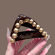 Wanyao high-end imitation pearl triangle clip 2025 new hairpin back head hair shark clip high ponytail fixed clip champagne color pearl triangle clip 8cm