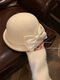 Thousands of gold, white and beautiful Australian wool hat French Hepburn style pearl bow woolen beret white Australian wool S (54-56cm