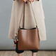 Viney Cowhide Bag Damenbeutel großer Kapazität Eimer Bag Leichte Luxus ein Schulter-Crossbody-Tasche Geburtstagsgeschenk Marke Geben Sie der Freundin Frau