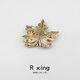Miaolingge cute Japanese style brooch into autumn maple leaf brooch for male and female couples personalized ins trendy metal badge bag decoration maple leaf