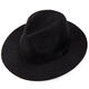 Trois livres verts d'été moyen d'âge moyen et âgé d'été cool cool chapeau top chapeau soleil chapeau jazz chapeau printemps et automne.