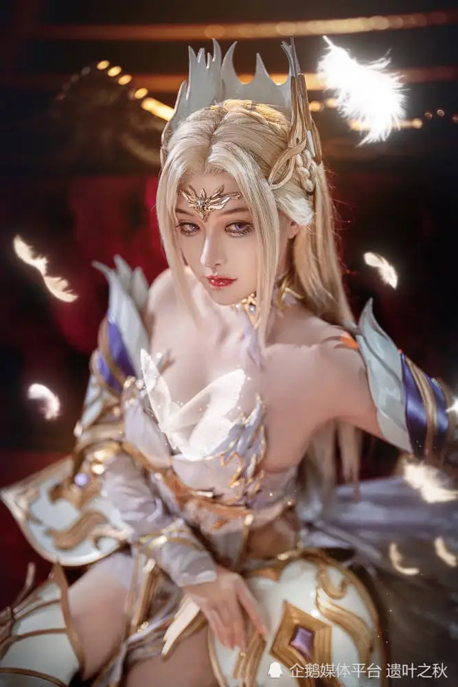 斗罗大陆：千仞雪cosplay，真人版颜值有多高，比动漫还要漂亮