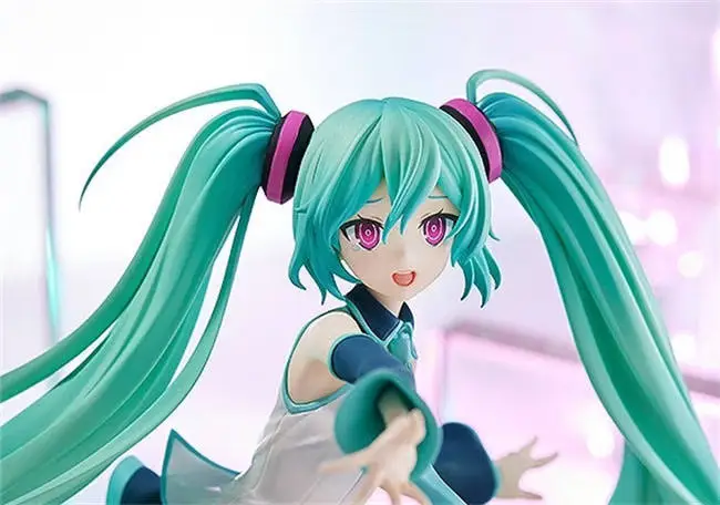 潮趣：PUP L 初音未来 就算没有爱 只要有你就好Ver.L手办