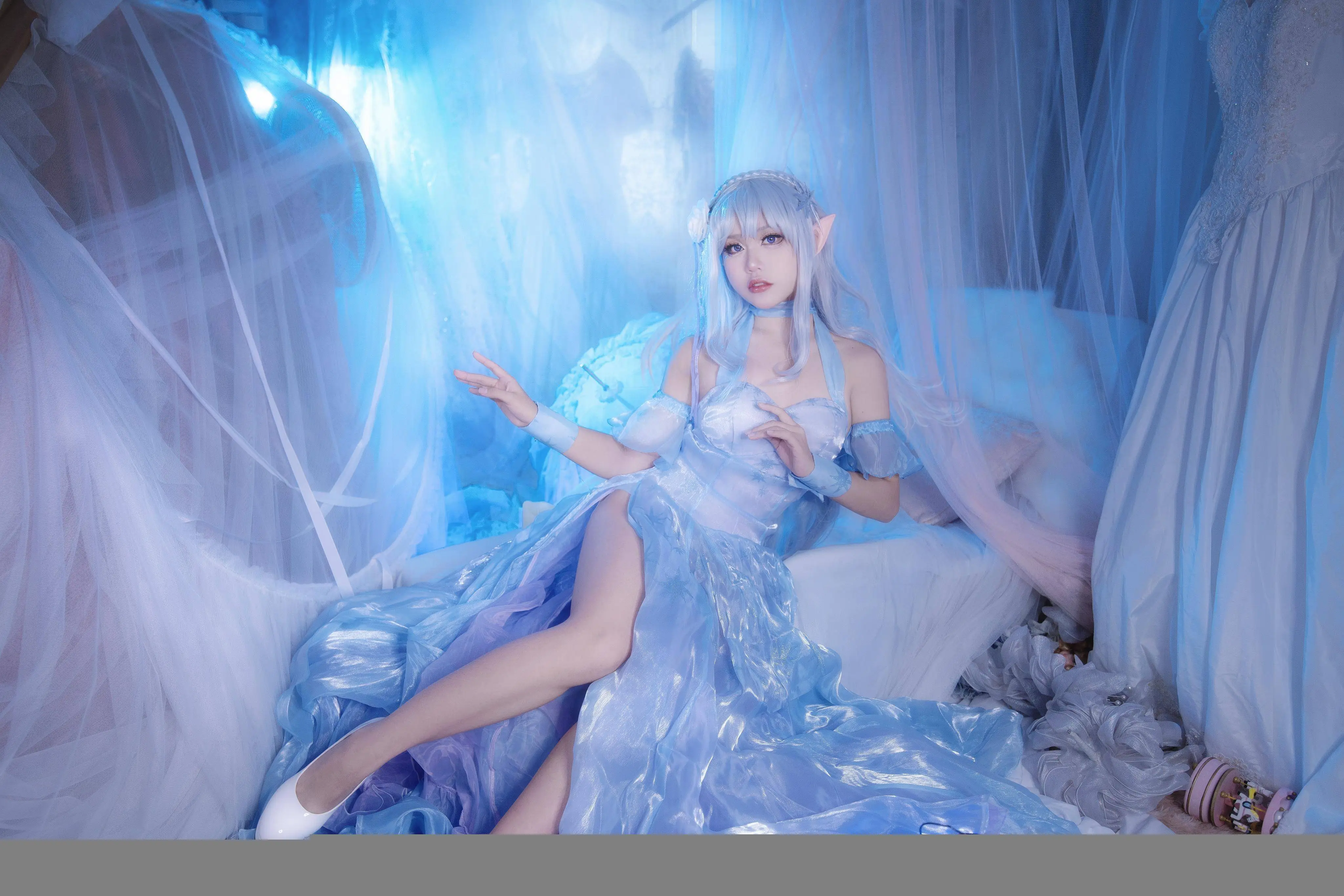 《RE：从零开始的异世界生活》冰晶礼服·艾米莉亚cosplay