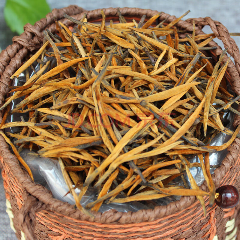 2020春茶新茶 滇红茶茶叶金针凤庆古树特级云南浓香型 黄金芽200g