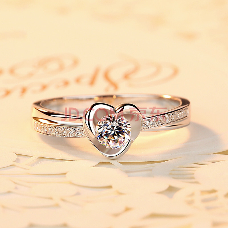 心形求婚戒指女仿真钻戒莫桑石纯银镀铂金银戒指婚戒女戒刻字个性 7码