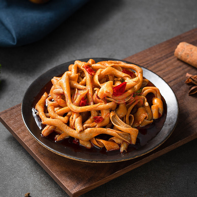 麻辣红油猪耳朵现做即食四川特色小吃重庆熟食辣卤味休闲零食 鸭肠