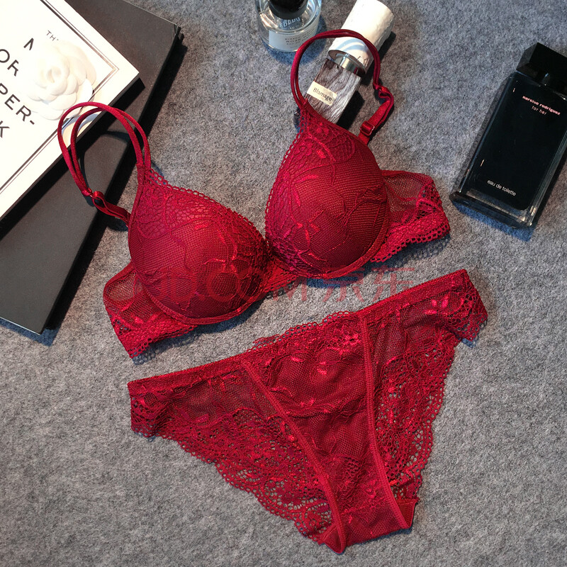 聚拢深性感大红色内衣薄款小胸调整女士蕾丝文胸可爱本命年学生 酒