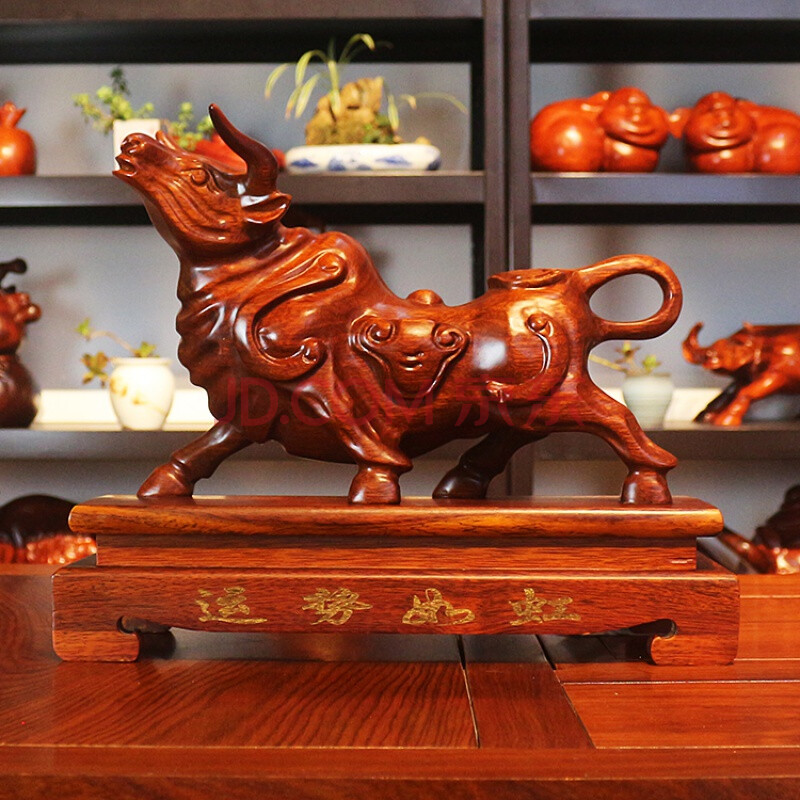 花梨木牛转乾坤实木雕刻牛摆件红木运势如虹华尔街牛客厅【图片 价格