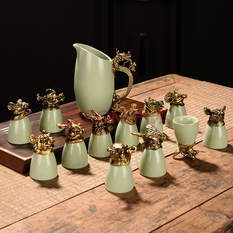 陶瓷十二生肖白酒杯高端精致创意兽首烈酒杯镀金白酒酒具套装高档商务