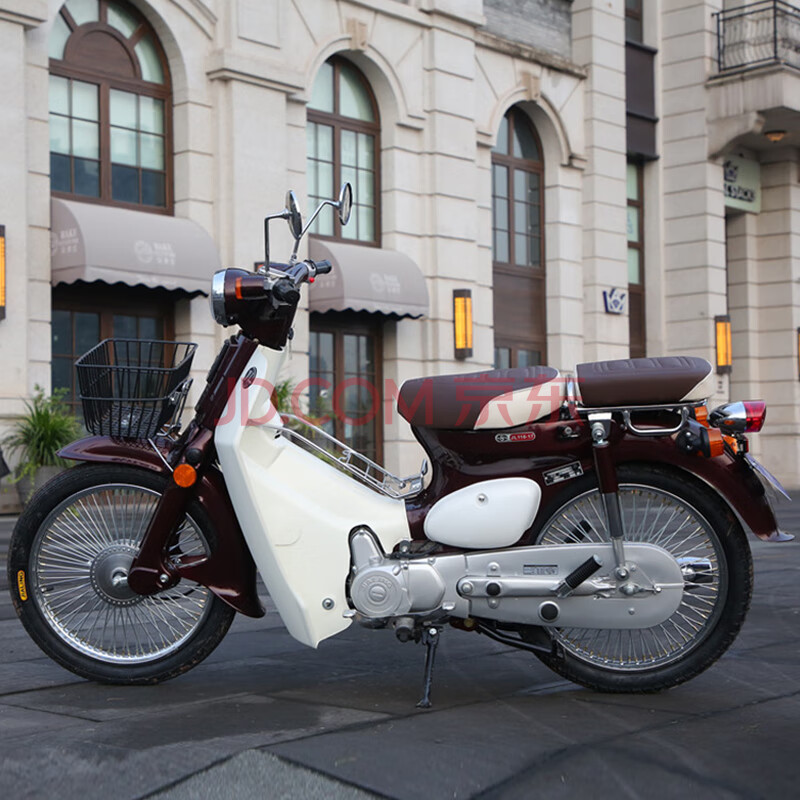 幼兽coco110cc动力复古经典两轮cub弯梁摩托车 米黄色 嘉陵jl110-17