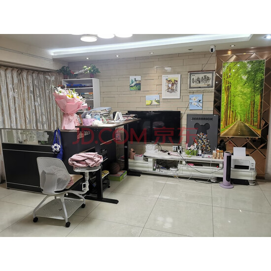 【翰林上岛】四川省成都市双流区西航港街道临港路三段8号翰林上岛5栋1单元1楼101号房屋及添附装修设施