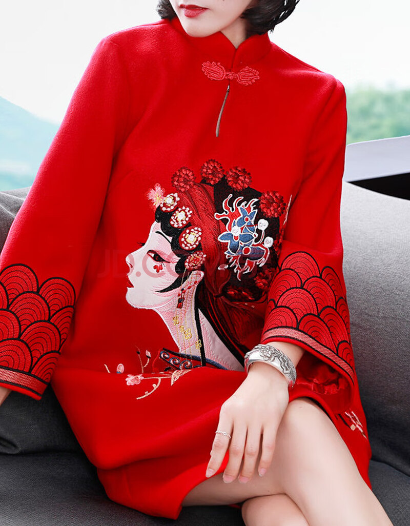 民族风女装本命年中国风改良旗袍连衣裙过年红色新年衣服女拜年裙显