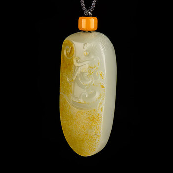 御府新疆和田玉黄皮白玉籽玉仿古龙挂件
