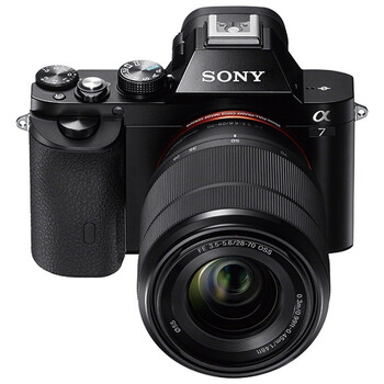 
                                                            索尼（SONY）Alpha 7 全画幅微单数码相机 标准套装（约2430万有效像素 28-70mm镜头  ILCE-7K/A7/α7）                