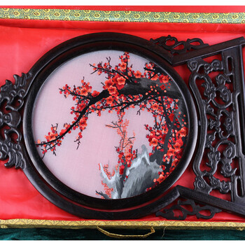 雪狼 湘绣 十字绣 双面绣 鸡翅木 纯手工刺绣 梅花 厂家自营 精美摆件