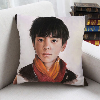 赛马王子丁真周边抱枕来图定制甜野男孩礼物女生宿舍床靠枕玩偶1235