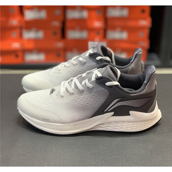 李宁男子2023年夏季新款追风系列减震轻质透气竞速跑鞋男黑白灰39