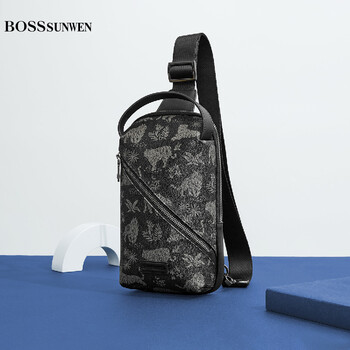 bosssunwen虎年新款休闲耐磨pvc压花男士单肩斜跨胸包男包新年礼物