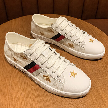 酷奇酷琦欧洲站潮牌小蜜蜂小白鞋刺绣帆布白色板鞋百搭鞋子男潮鞋欧洲