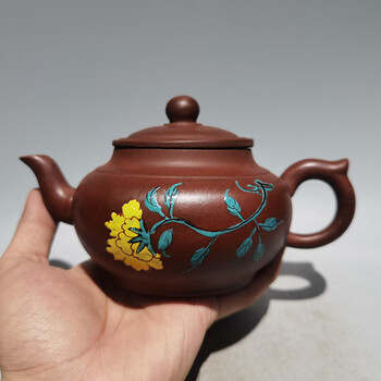 zx137 原矿底槽清 顾景舟款【彩花壶】