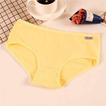 纯色小清新内裤女春夏新款韩版百搭简约三角裤学生内搭黄色均码